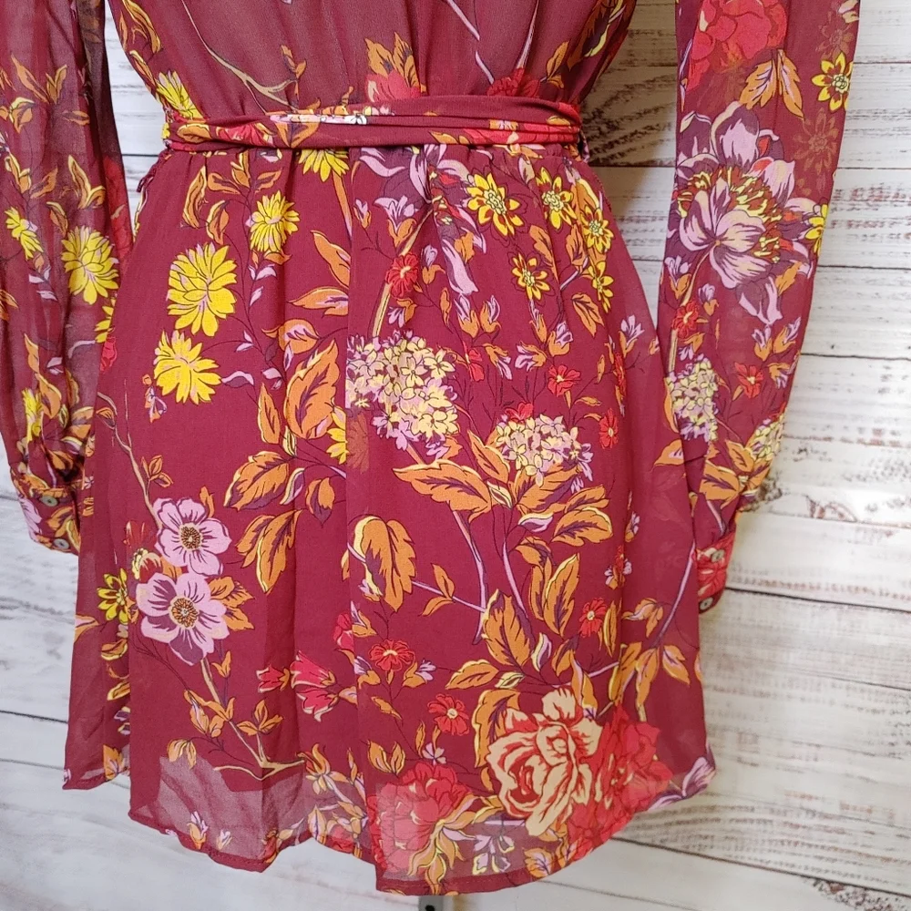 SOLD Willow & Clay wrap dress - Picture 6 of 13